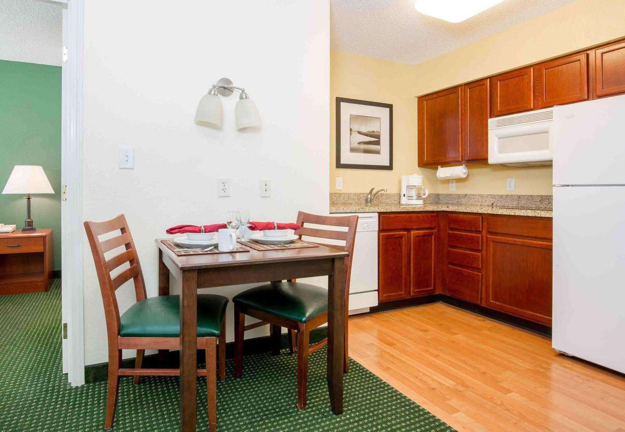 Residence Inn Houston North Luaran gambar